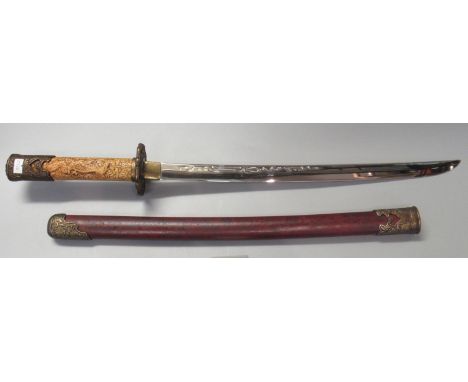 Modern reproduction Japanese Kantana short sword with metal mounted scabbard and simulated ivory handle.(B.P. 21% + VAT) 