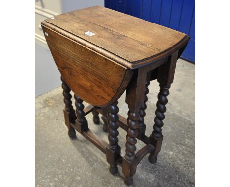 Early 20th century oak barley twist gate leg table.(B.P. 21% + VAT) 