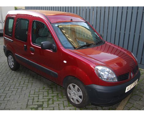 A Renault Kangoo motor car - AU07 GNV, mileage approx 15,050, red, manual, petrol, 1.2 litre, 5 door van derived car, 12 mont