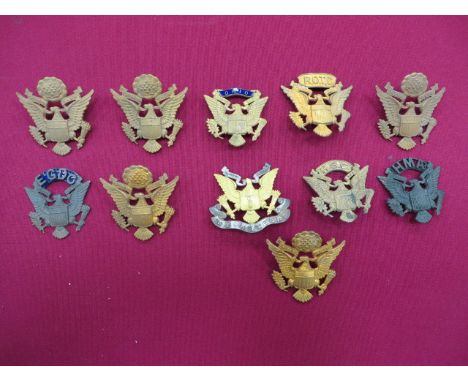 Small Selection of American Eagle Cap Badges including gilt eagle with enamel scroll 'Ohio' ... Gilt eagle with scroll 'HSC' 
