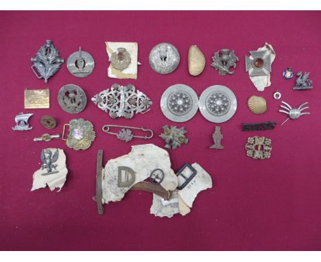 Selection of Scottish Orientated Brooches including 2 x small silvered plaid brooches with central thistle ... Similar with c