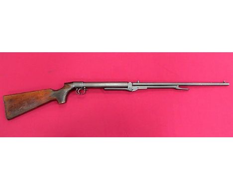 Pre WW2 BSA Air Rifle .177 fixed barrel with rear hinged loading gate. Under barrel loading lever. Rear tubular spring housin
