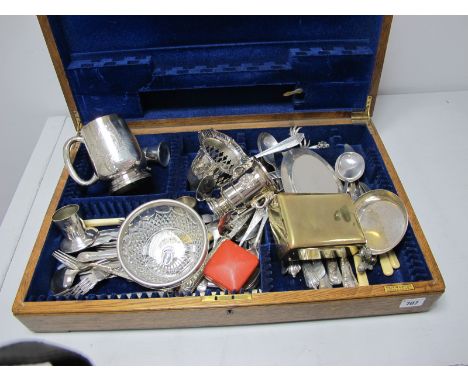 Squirrel Nut Bowl, plated tankard, condiments, cutlery etc,in Mappin &amp; Webb oak canteen.