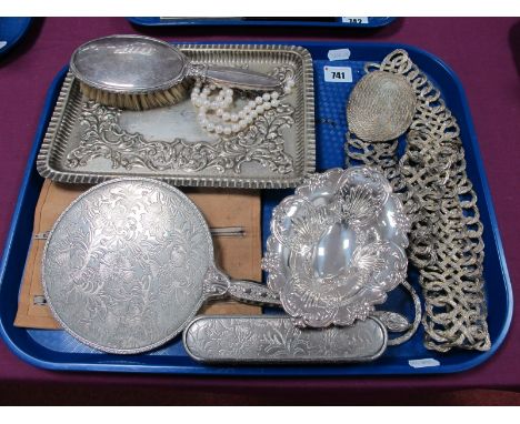 A Plaited Metal Two Colour Belt, of openwork design with oval panel buckle, hand mirror and brushes, freshwater pearl beads (
