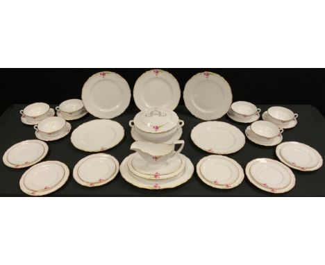 A Spode Rosetti pattern dinner set for six inc oval platter, tureen and cover, gravy boat and stand, dinner plates etc. 