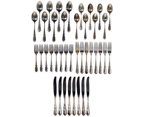 Wallace 'Shenandoah' Sterling Silver Flatware Service  (40) items including (8) 9-inch stainless blade knives, (8) 7.375-inch