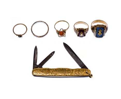 Gold Ring and Pocket Knife Assortment  (6) items including in marked '18k' a textured ring; in marked '14k' a ring having an 