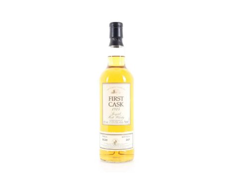 DAILUAINE 1975 27 YEAR OLD FIRST CASK SPEYSIDE SINGLE MALT  Distilled: 26/05/1975Matured in cask #5520Bottle Number: 20746% A
