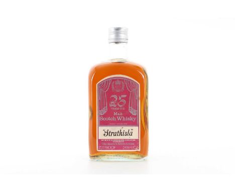 STRATHISLA 25 YEAR OLD GORDON & MACPHAIL SILVER JUBILEE 26 2/3 FL OZ SPEYSIDE SINGLE MALT  70° Proof / 26 2/3 fl oz  A conten