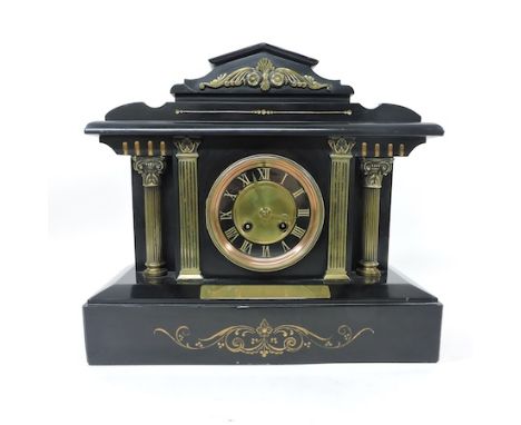 An Edwardian black slate mantel clock, 32cm tall