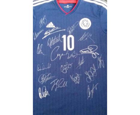 SCOTLAND FOOTBALL TEAM SIGNED SHIRT 

Generously donated by PTS Clean

Current Scotland Football Team Home Shirt - item signe