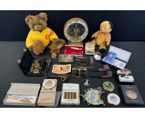 A Kieninger &amp; Obergfell Kundo electronic mantel clock;  Giorgio Beverley Hills 1997 teddy bear ;  compacts, pocket lighte