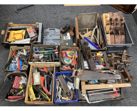 Tools - moulding and smoothing planes, saws, rasps, files, sockets, spanner’s, clamps, fixings etc log qty 