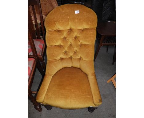Button Back Bedroom Chair 