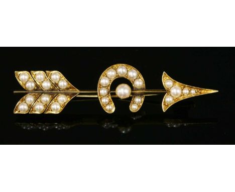 A late Victorian gold and split pearl arrow and horseshoe brooch, set throughout with graduated split pearls. Tested as appro