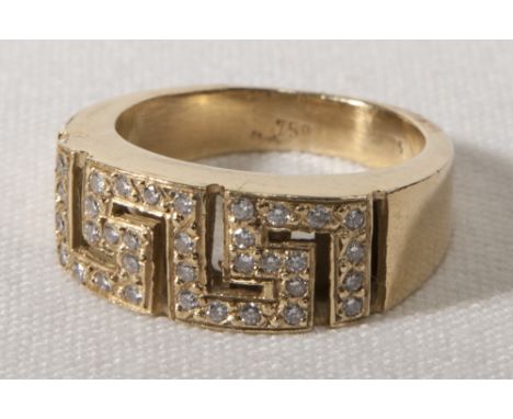 18CT YELLOW GOLD VERSACE STYLE DIAMOND SET RING, ROUND BRILLIANT CUT DIAMONDS, CLAW SET. RING SIZE K (CENTRE)