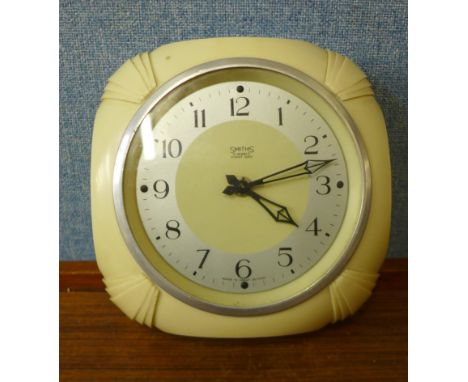 An Art Deco Smiths 8-day Bakelite wall clock 