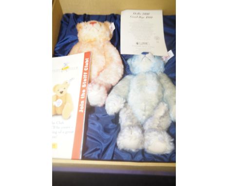 Steiff -Hello 2000 Goodbye 1999 box set of 2 teddies with certificates