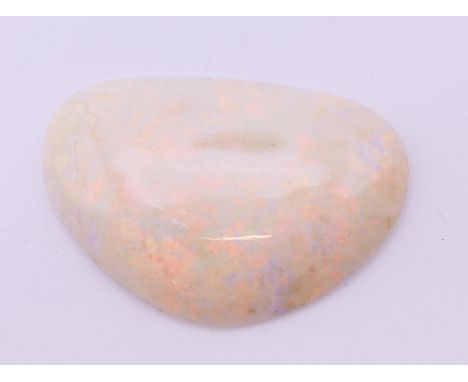 A large loose opal.  3.75 cm long. 