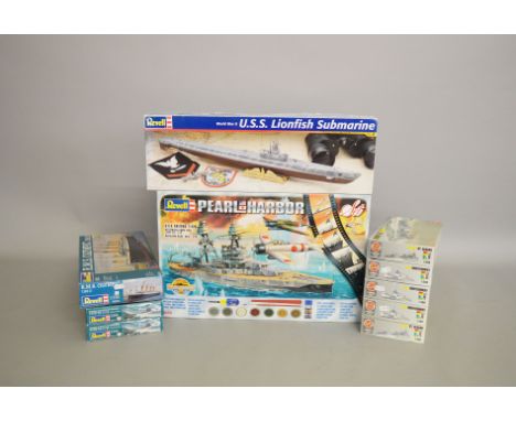 Ten plastic model kits, all ships and boats: five Airfix (two A03252, three A03251); five Revell (05751, 05212, two 05100, 85