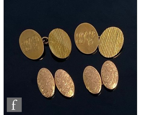 Two pairs of 9ct hallmarked oval cufflinks, one set with engine turned decoration, the other rose gold with floral decoration