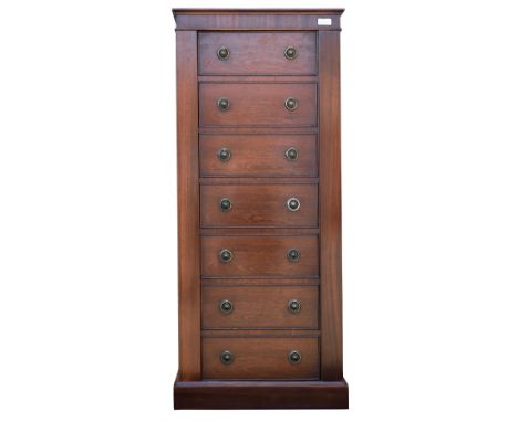 21st CENTURY ANTIQUES A 'MODEL No. 301 - THE WELLINGTON' STEEL-LINED GUN CABINET, to hold six long guns, interior lined with 