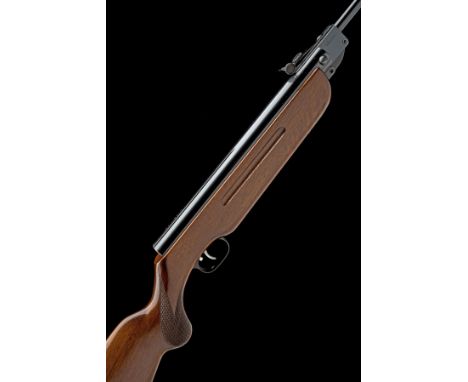 AN EARLY .177 WEIHRAUCH HW35 LUXUS BREAK-BARREL AIR-RIFLE, serial no. 428571, for 1972, with blued 19 1/2in. barrel, tunnel f