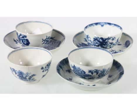 Pair of 18th century Worcester fence pattern tea bowls, 4.9cm, two further tea bowls and three Worcester saucers, (7) CONDITI