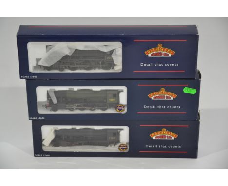 Bachmann OO Gauge Steam Locomotives and Tenders, three boxed examples, Thompson B1 Class 31-700Z BR 61247 Lord Burghley weath