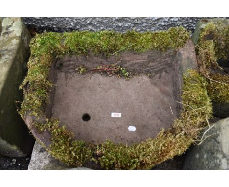 A medium sized hand carved stone water trough or outside sink.
No damage cracks or restroration visible