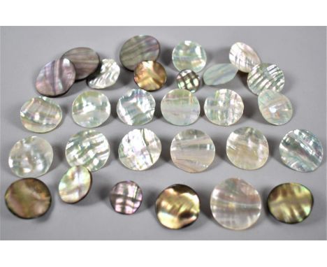 A Collection of Late 19th/Early 20th Century Mother of Pearl Buttons 