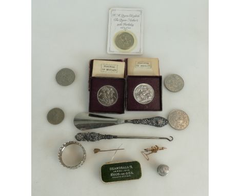Group of silver &amp; gold items plus odd coins; Silver handled Button Hook &amp; Shoe Horn in good condition, hallmarked sil