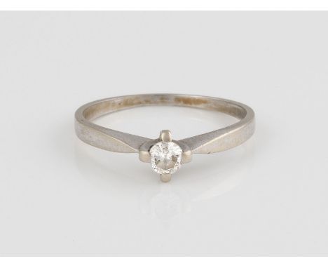 BRILLANT-RING Weißgold. Ringmaß ca. 58, Ges.-Gew. ca. 2,2 g. Gest. 585, Caratangabe des Diamanten geritzt. Ein Brillant, ca. 