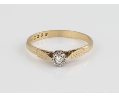 DIAMANT-RING Gelbgold, Weißgold. Ringmaß ca. 61, Ges.-Gew. ca. 2,7 g. Gest. 18 (K), Marken für Birmingham, Jahresbuchstabe fü