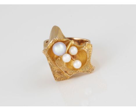 RING 'LAPPONIA' Gelbgold. Ringmaß ca. 52,5, Ges.-Gew. ca. 11,5 g. Gest. 585, Herstellersignet Lapponia, finnische Marken, Dat