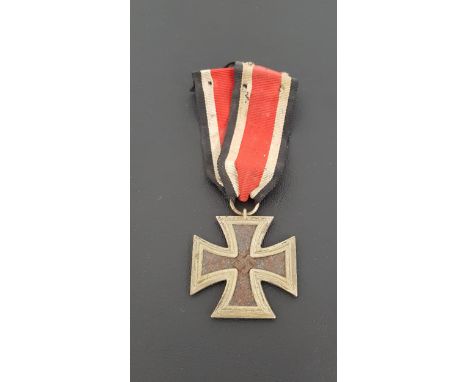 GERMAN ARMY WWII THIRD REICH NAZI IRON CROSSwith ribbon 