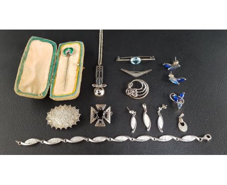 INTERESTING SELECTION OF SILVER JEWELLERYincluding a Charles Rennie Mackintosh style brooch and pendant on chain; a malachite