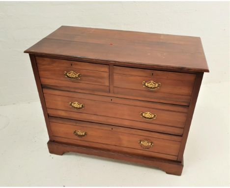 EDWARDIAN WALNUT CHESTwith a moulded top above two short and two long drawers, standing on bracket feet, 82.5cm highNote: ori