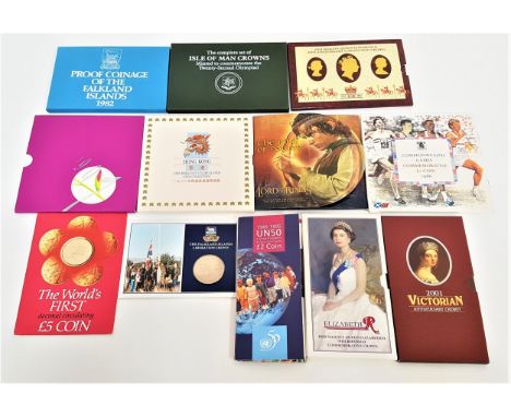SELECTION OF TWELVE UN-CIRCULATED COIN SETSIncluding 2001 Victoria Anniversary coin, Elizabeth R her majesty Queen Elizabeth 