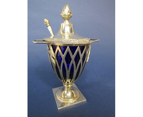 Good quality late 19th century silver lidded sugar basket with acorn finial, twin handles and stretched diaper pierced bowl, 