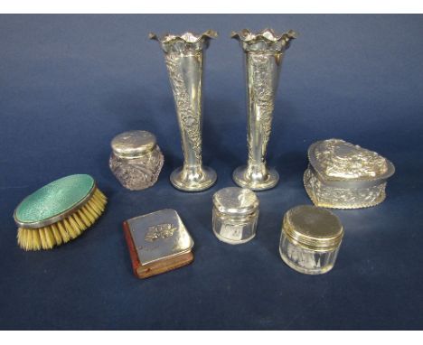 A mixed collection of silver to include a Victorian heart shaped silver trinket box with relief scrolled foliage detail, a si
