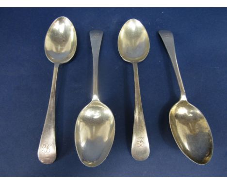 Set of four silver Old English dessert spoons, maker DS Ltd, Sheffield 1941, 6.5oz approx