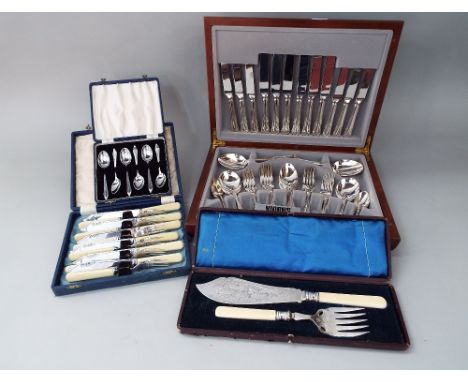 A Viners silver plated Albany handled complete canteen of cutlery together with a further cased fish bone handled fish knife 