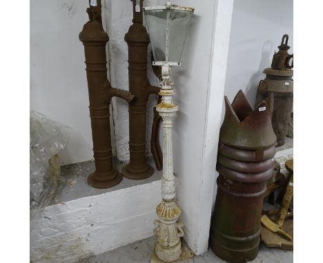 A 3-section cast-iron street lamp, height 163cm, 1 glass panel broken (missing top section) 