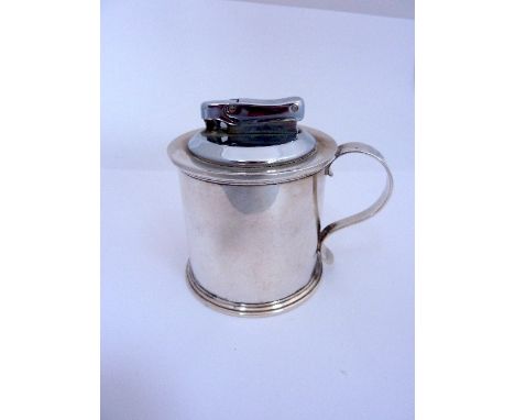 A MODERN SILVER NOVELTY TABLE LIGHTER, in the form of a small tankard