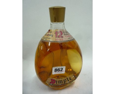 A BOTTLE OF JOHN HAIG DIMPLE DE LUXE SCOTCH WHISKY, 40% wl, 75cl