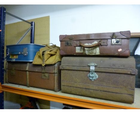 A TIN TRUNK, travelling suitcase and three other various cases (s.d.) (5)