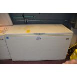 Crosley 4' Reach In Freezer Chest