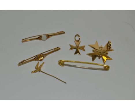 A 9ct gold bar brooch, set with an opal ;  another, citrine;  etc (6)