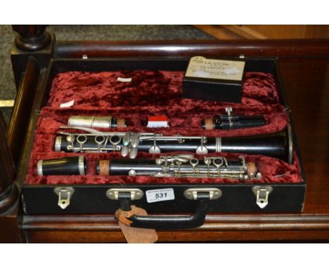 Musical Instruments - a Martin of Paris clarinet, boxed 